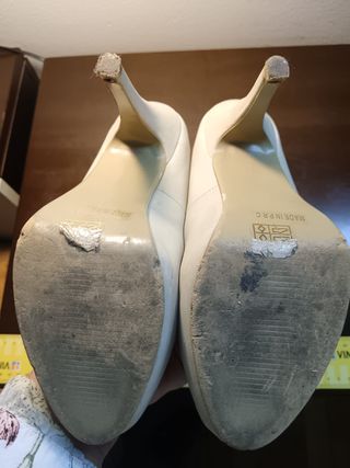 Scarpe con tacco