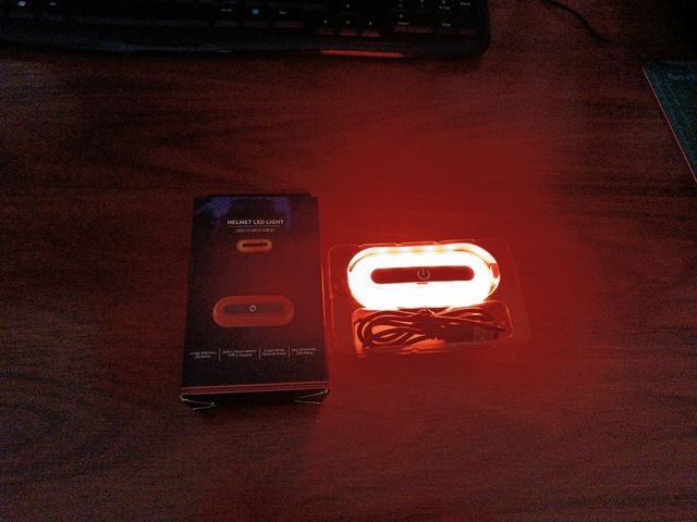 Luz para casco de moto