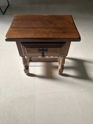 Mesita de noche rustica nueva, oferta! Calidad!