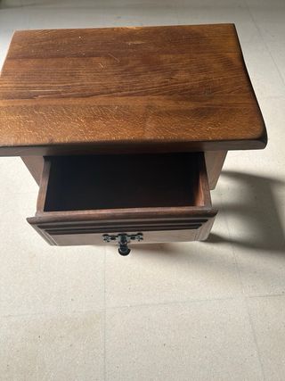 Mesita de noche rustica nueva, oferta! Calidad!