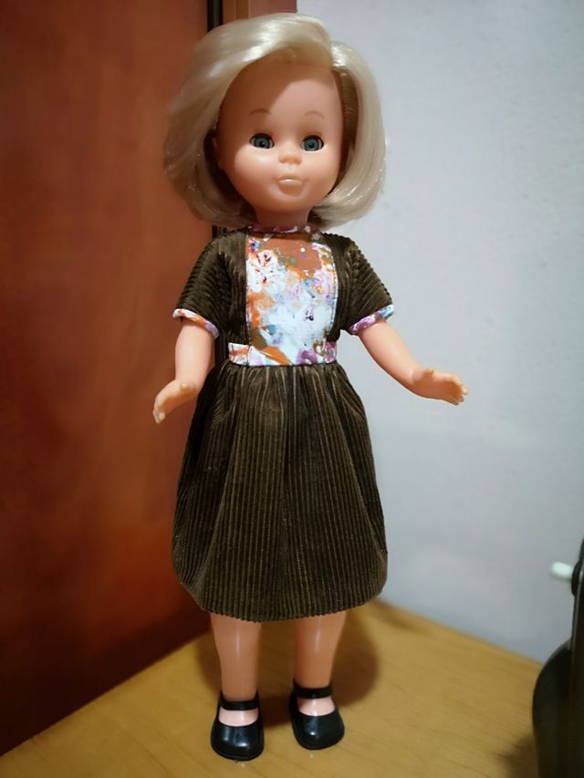 Nancy vestido de pana replica