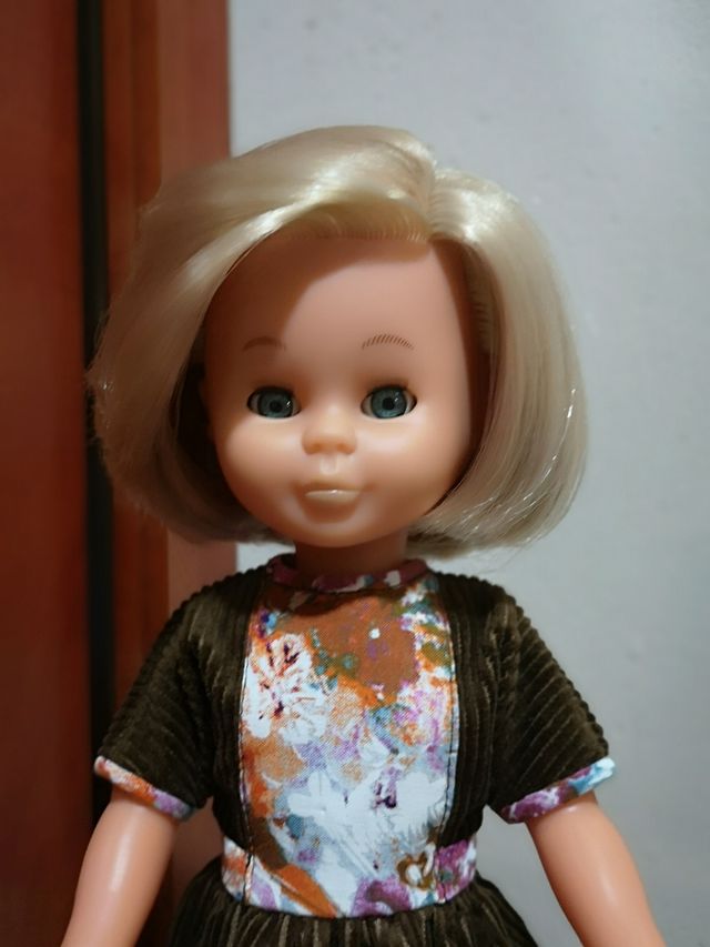 Nancy vestido de pana replica