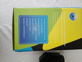 Proyector Led Unic UC30 black edition