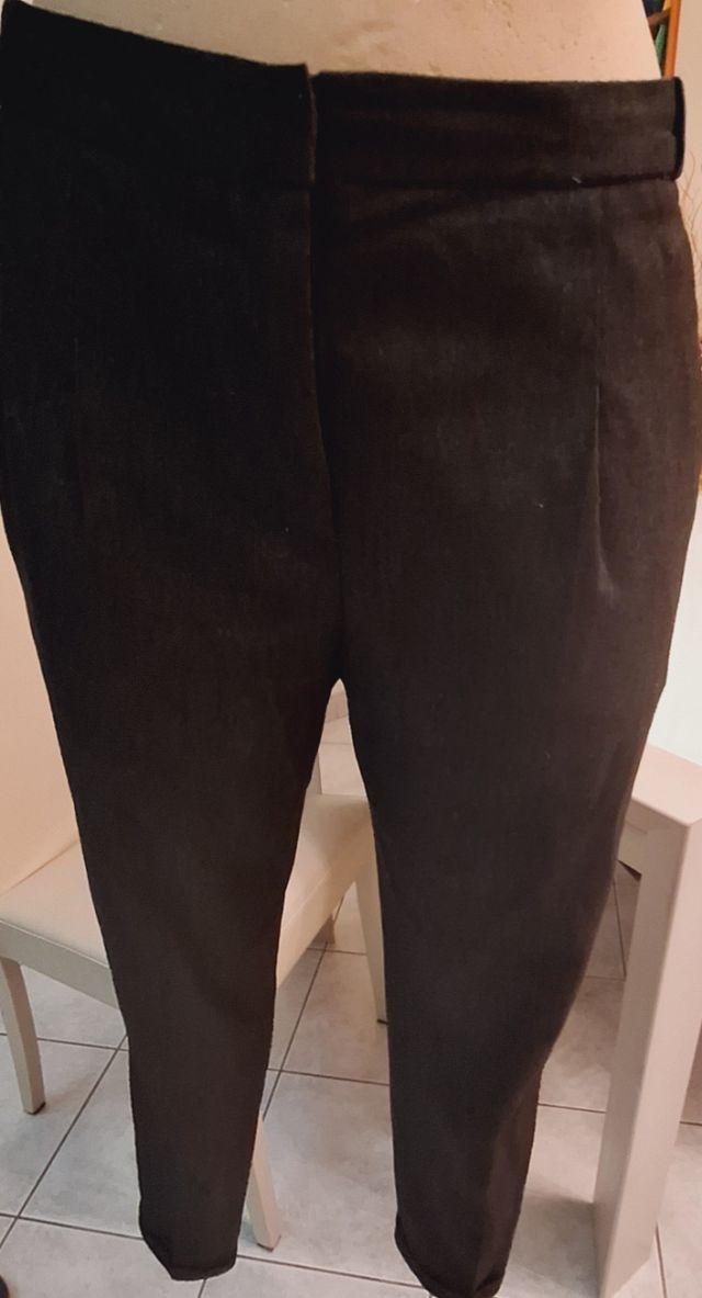 Zara Basic pantalone