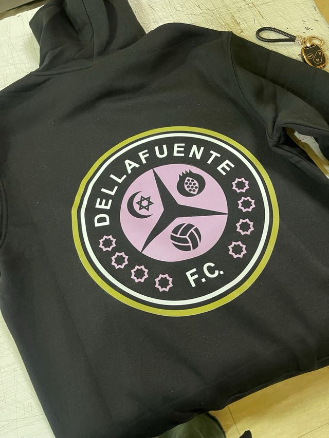 sudadera dellafuente