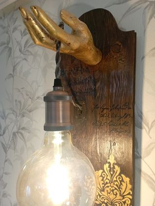 Lampara de pared 