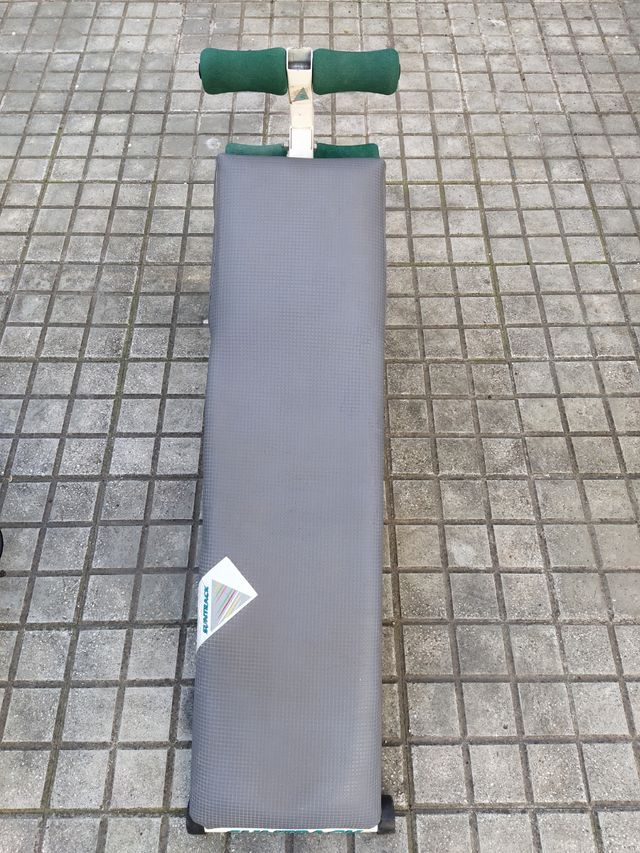 Banco de abdominales+ Step