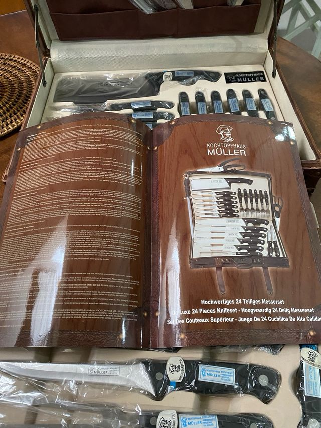 Astuccio portacoltelli Müller de Luxe da 24 pezzi