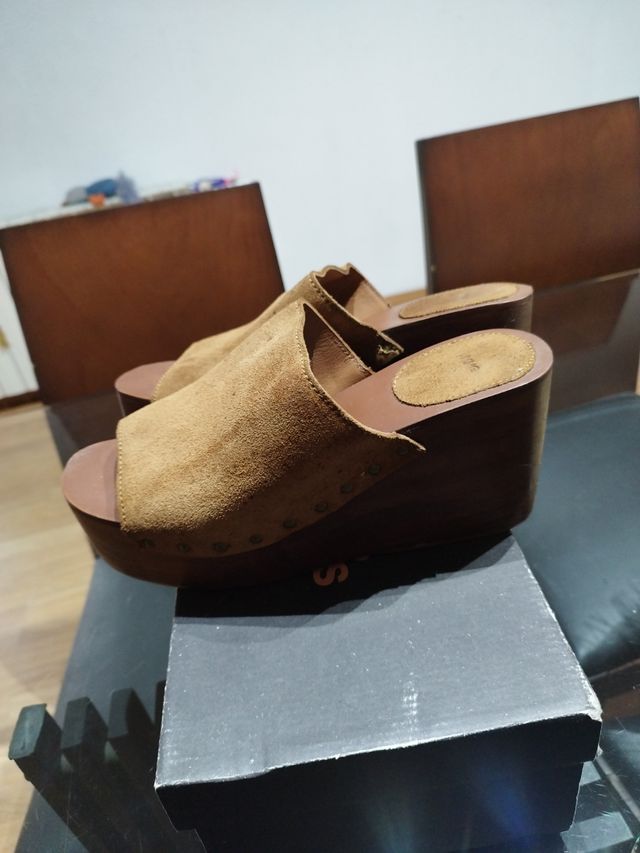 Sandalias tacón de madera