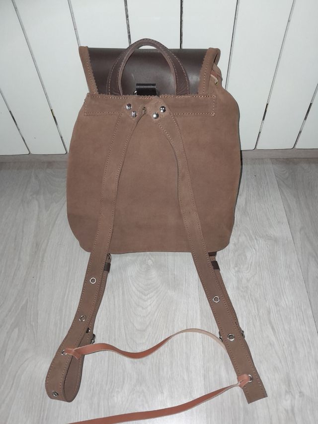 Bolso Mochila de piel 100%