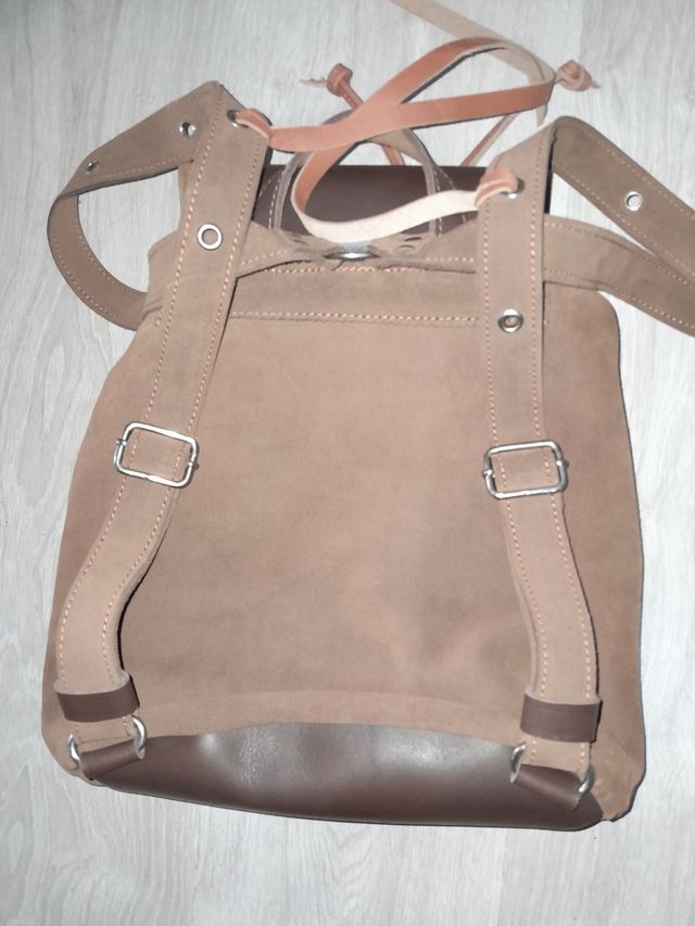 Bolso Mochila de piel 100%