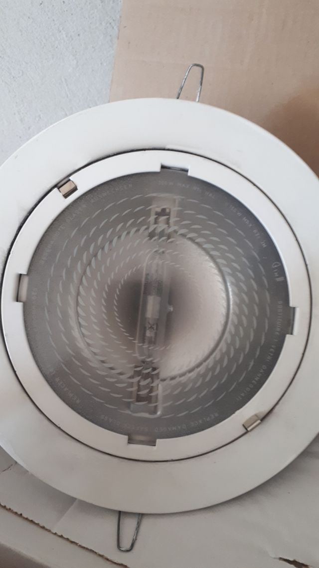 Tre Faretti da cartongesso per negozio