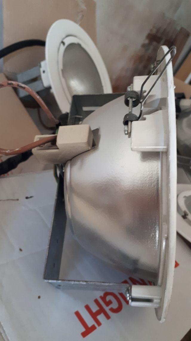 Tre Faretti da cartongesso per negozio