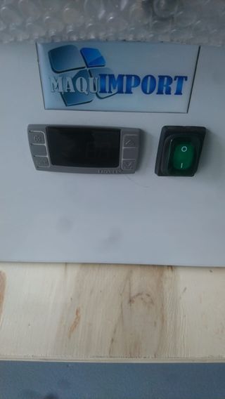 Mesa refrigerada preparación encimera granito