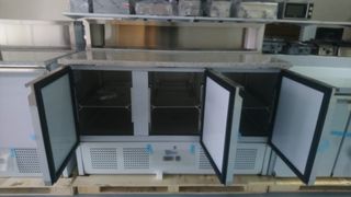 Mesa refrigerada preparación encimera granito