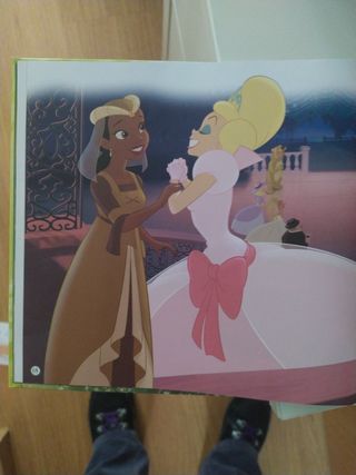 Tiana y el sapo cuento con DVD