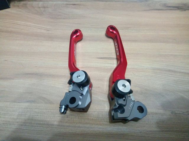 Manetas abatibles CRF 250 R varios años.