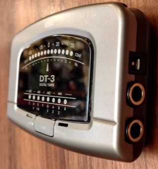 Afinador guitarra Korg DT-3
