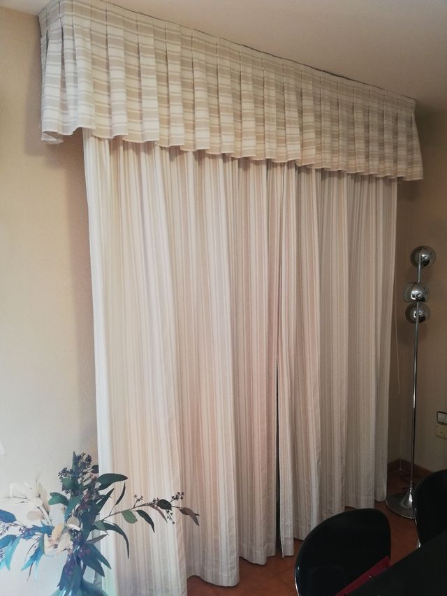 ¡OFERTA! 4 Paños de Cortinas de salón con 2 bando