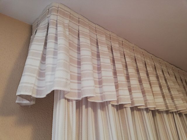 ¡OFERTA! 4 Paños de Cortinas de salón con 2 bando