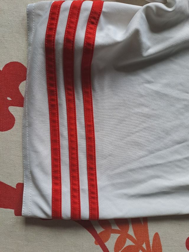 Pantaloni corti rossobianchi Adidas bambino