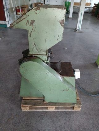 MOLINO TRITURADO DE PLÁSTICO