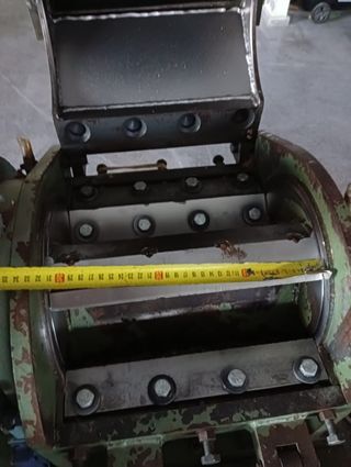 MOLINO TRITURADO DE PLÁSTICO