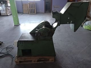 MOLINO TRITURADO DE PLÁSTICO