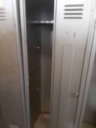 Taquilla Metálica 3 puertas