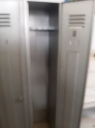 Taquilla Metálica 3 puertas