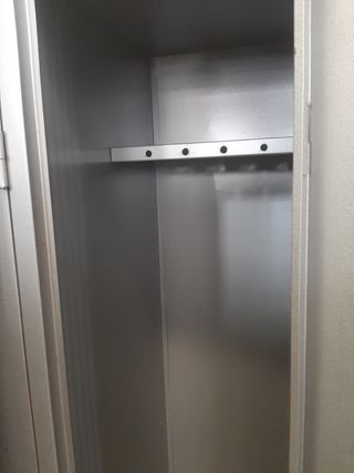 Taquilla Metálica 3 puertas