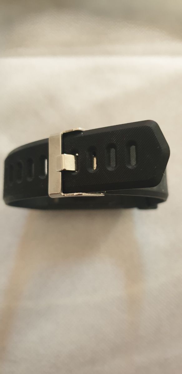 Reloj digital nuevo negro