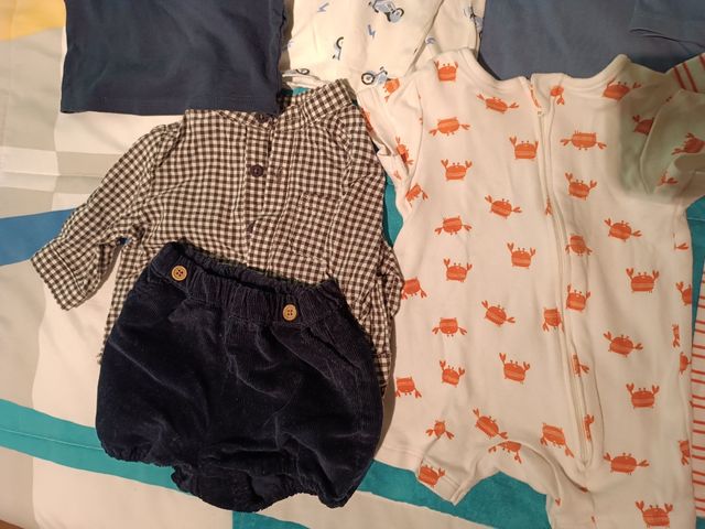 Lote de bebes de 3 A 6 meses