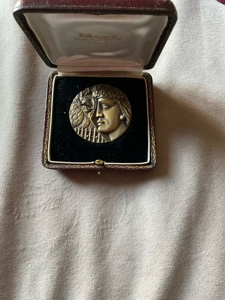 Medalla conmemorativa de bronce