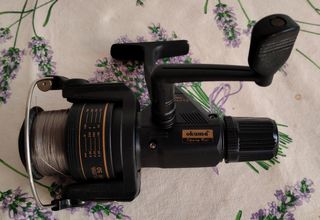 Carrete de pesca Okuma 