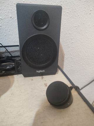 Altavoces Logitech