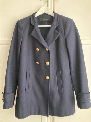 Chaqueta azul marino Zara