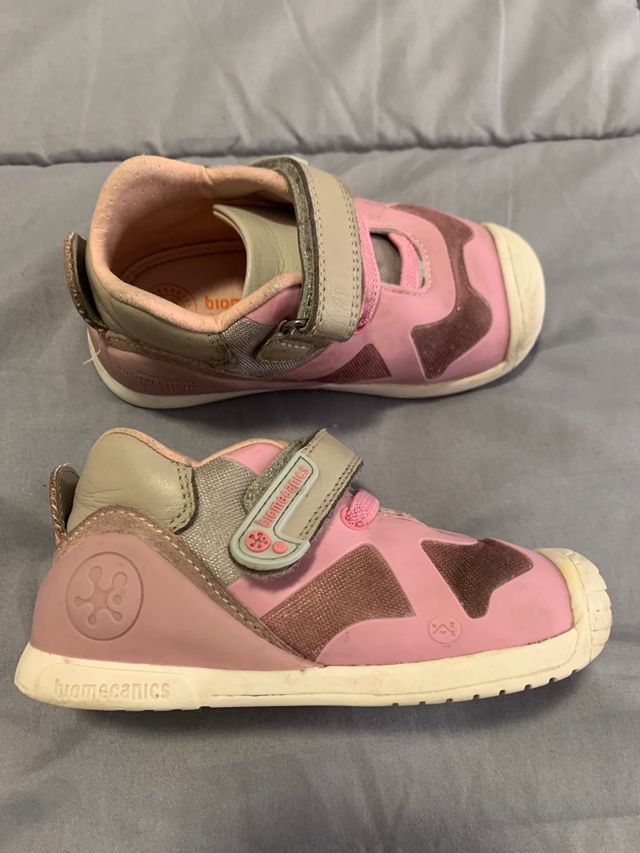Zapatillas Biomecanics n.23
