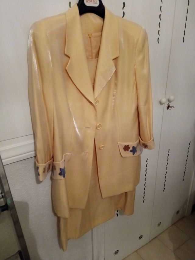 Traje dos piezas L amarillo raso