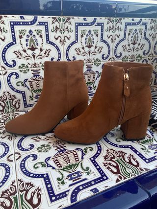 Botines marrones