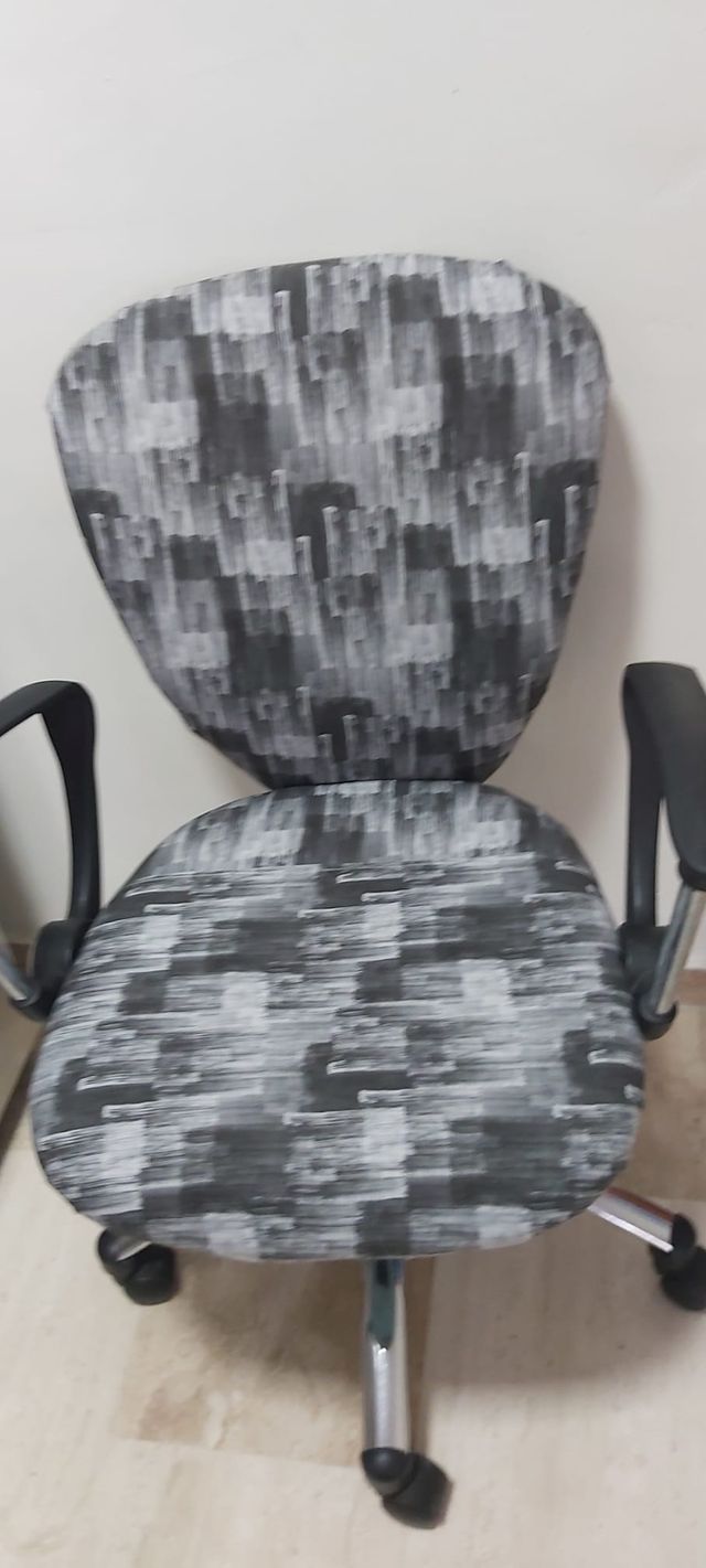 Silla escritorio con ruedas