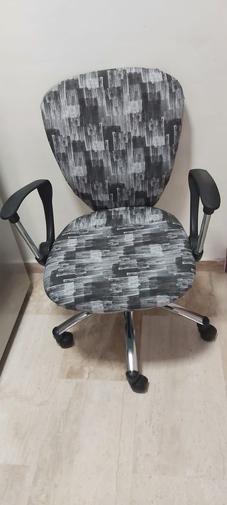 Silla escritorio con ruedas