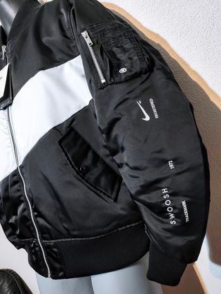 Cazadora bomber reversible NIKE SWOOSH THERMA-FIT