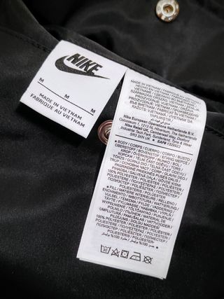 Cazadora bomber reversible NIKE SWOOSH THERMA-FIT