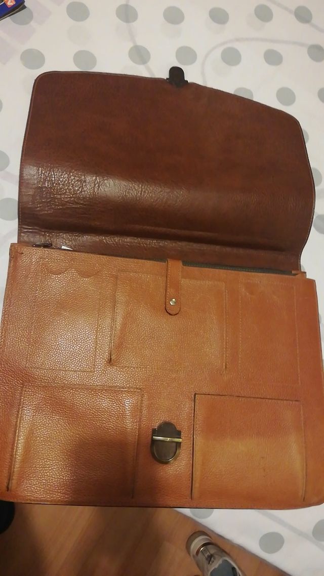 maletin de piel