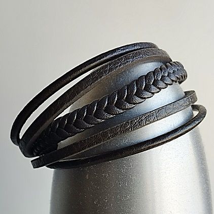 Pulsera de Cuero con Cierre Magnético Marrón