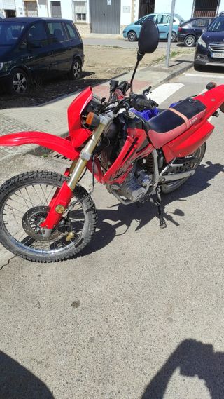 Moto 125cc NUEVA 8000km