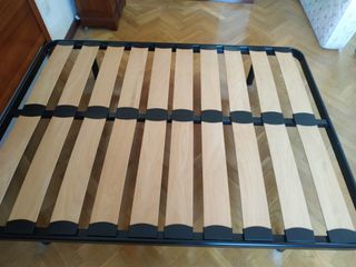 Cama de 135X180 cm.