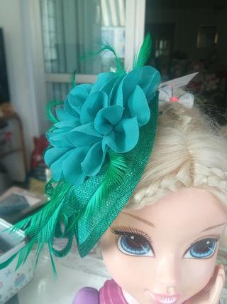Tocado señora para el pelo