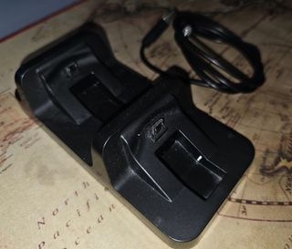 Cargador dual para mandos Playstation